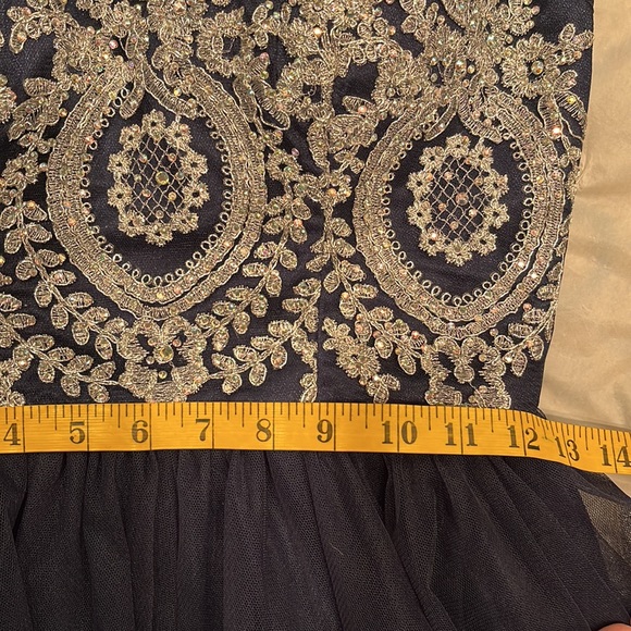 BEE Darlin Sweet Halter embellished Appliqué dress in Navy size 3/4. hom… - Picture 14 of 16